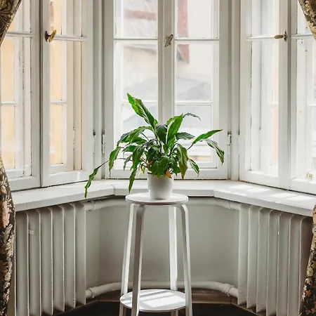Old Town Room, Private Bathroom - A Apartment *